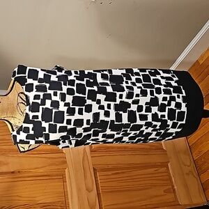 Size 16 AB Studio black and white sleeveless summer dress new without tags